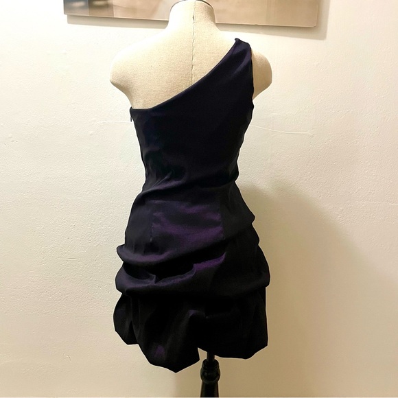 Vintage One-Shoulder Embellished Dress Size Small (6 vintage) - Picture 6 of 17